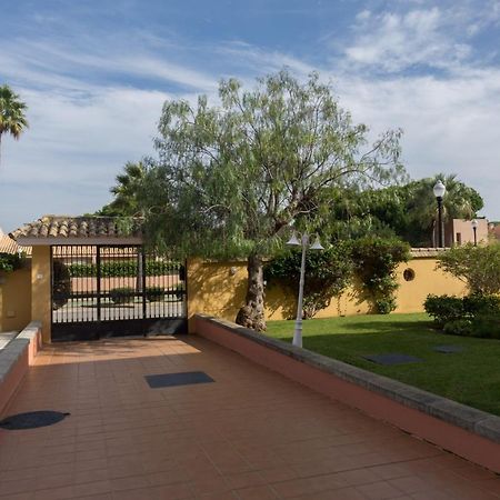 Apartamento Pink Mariposas Chiclana de la Frontera Kültér fotó