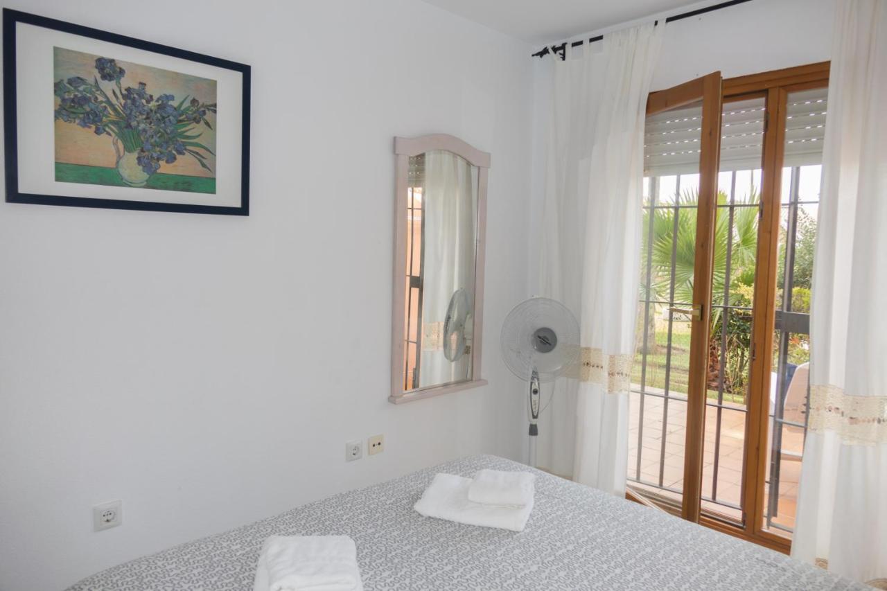 Apartamento Pink Mariposas Chiclana de la Frontera Kültér fotó